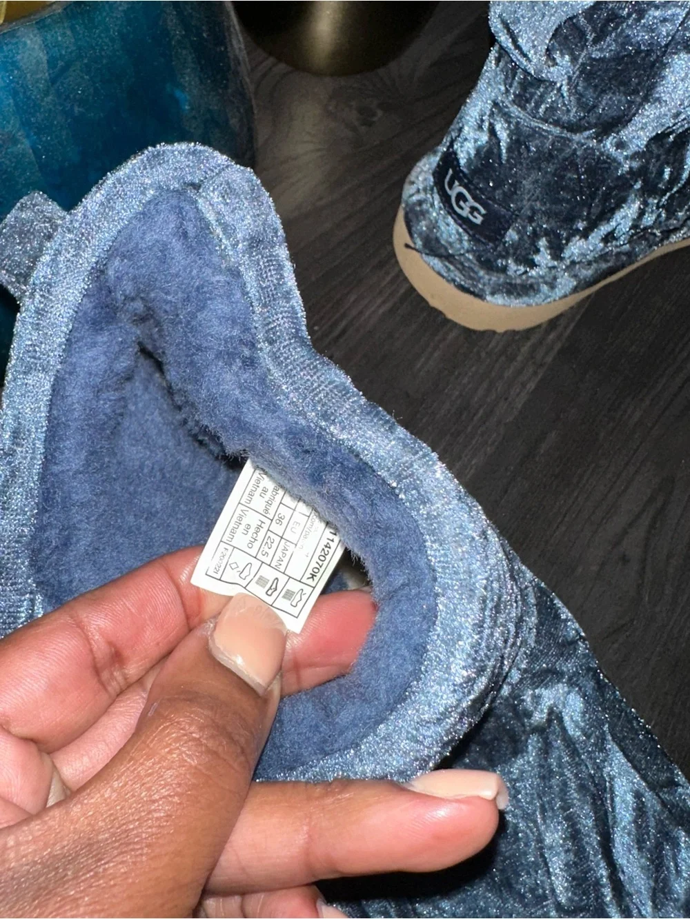 UGG tan warmth steps